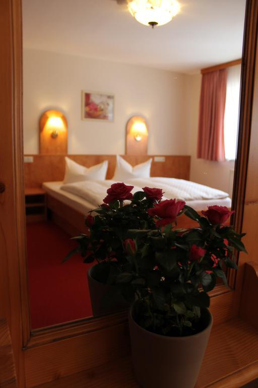 Gasthaus& Pension Zum Roten Haus Bad Schandau Room photo