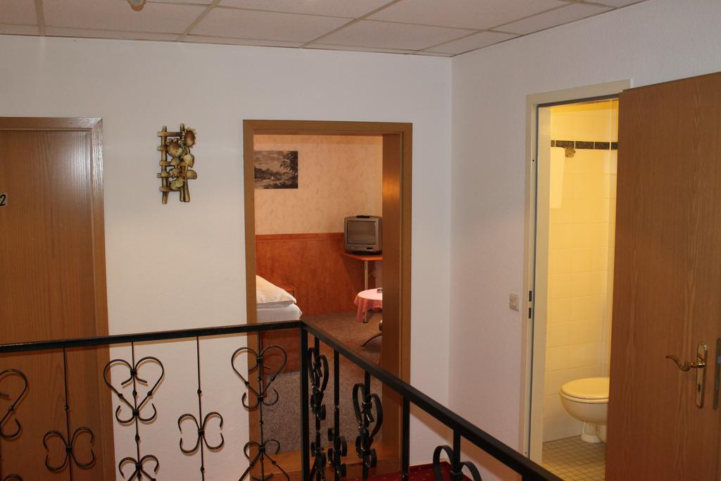 Gasthaus& Pension Zum Roten Haus Bad Schandau Room photo